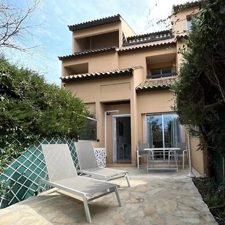 Modern With A 30 M2 Terrasse And Garden *